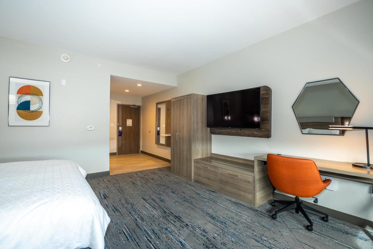 Holiday Inn Express & Suites Charlottesville By Ihg Экстерьер фото