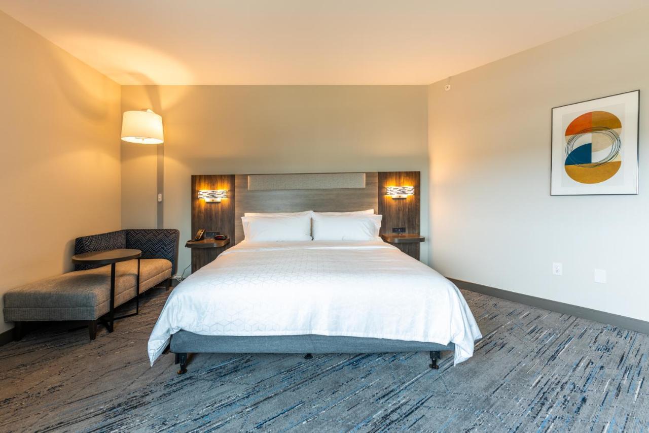 Holiday Inn Express & Suites Charlottesville By Ihg Экстерьер фото